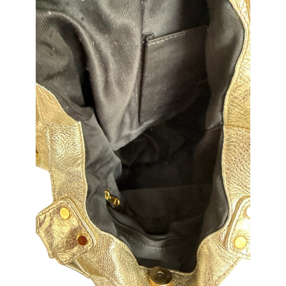 Vintage Y2K Metallic Silver Leather Hobo Shoulder Bag Gold Hardware Slouchy Tote - Picture 8 of 10